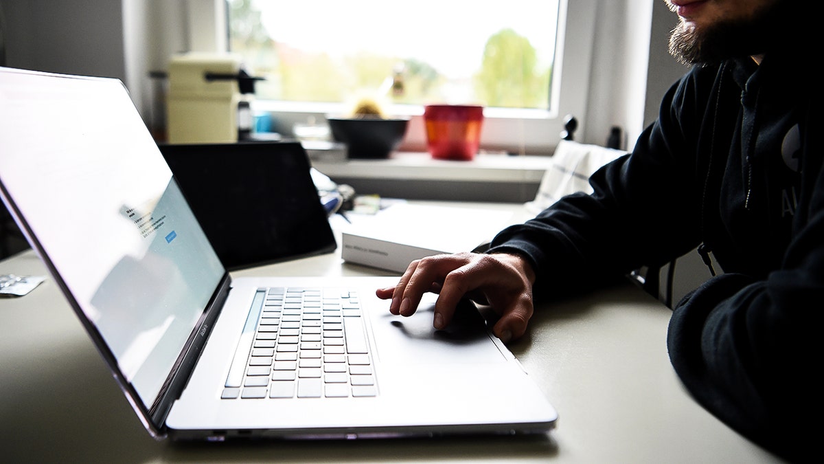 [aggregator] downloaded image for imported item #18509