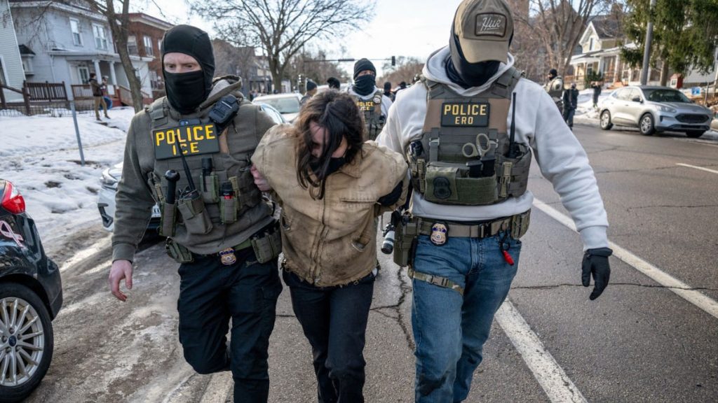 [aggregator] downloaded image for imported item #25042