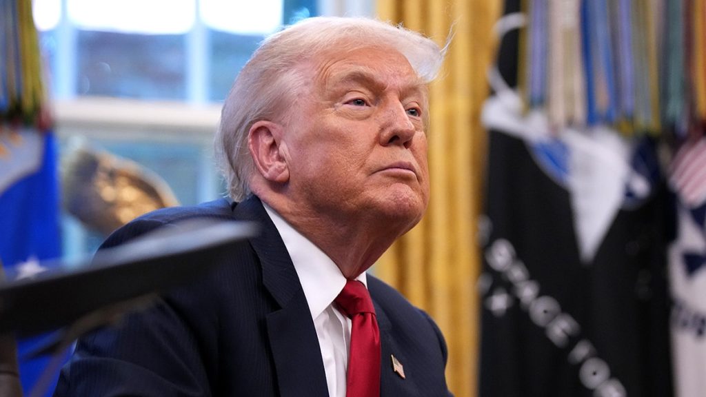 [aggregator] downloaded image for imported item #25002