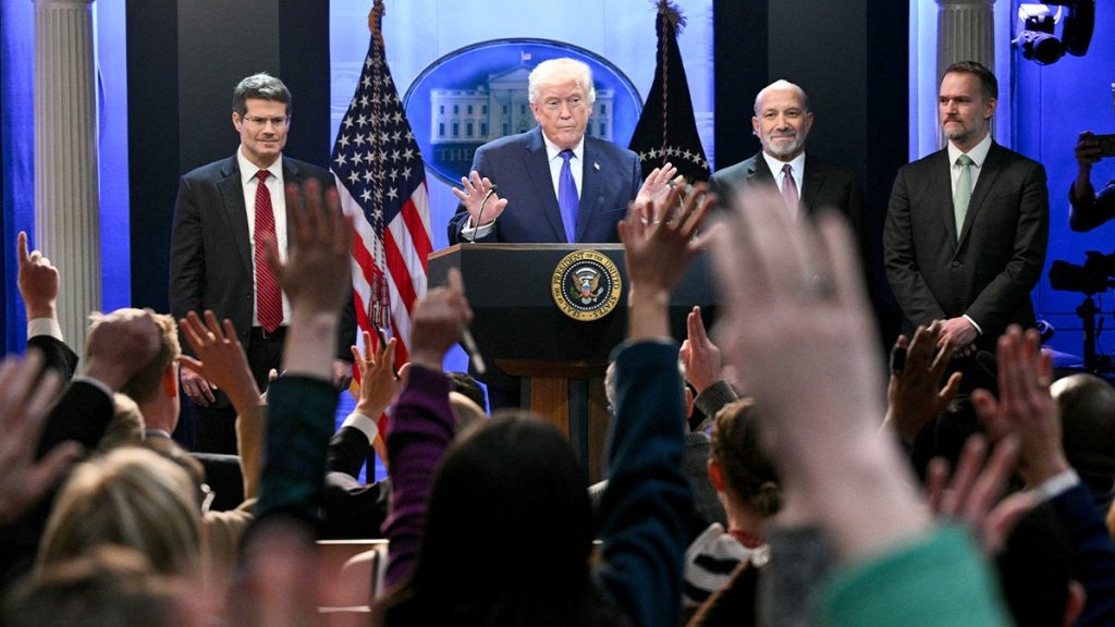 [aggregator] downloaded image for imported item #44728