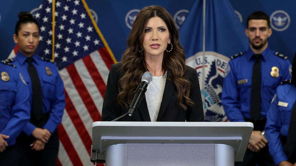 [aggregator] downloaded image for imported item #43990