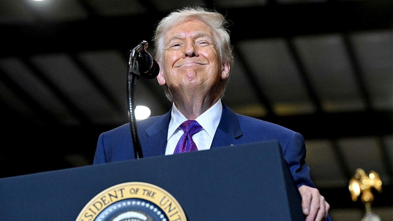 Trump turbocharges US economic comeback as socialism keeps failing worldwide image