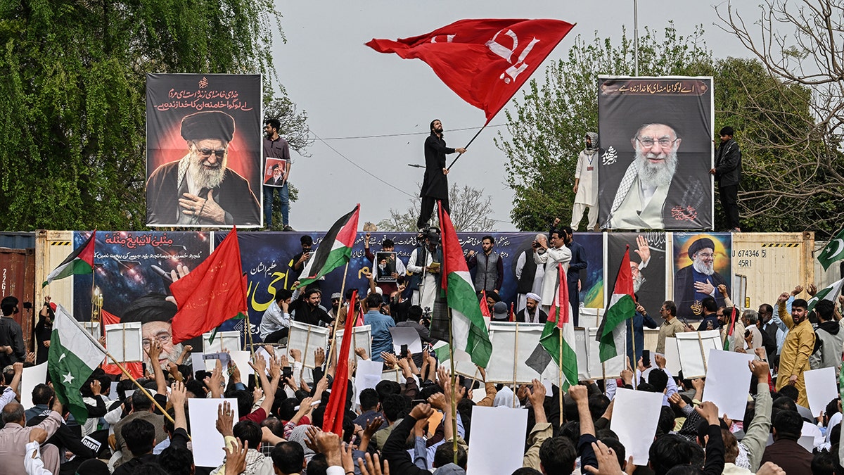 [aggregator] downloaded image for imported item #55186