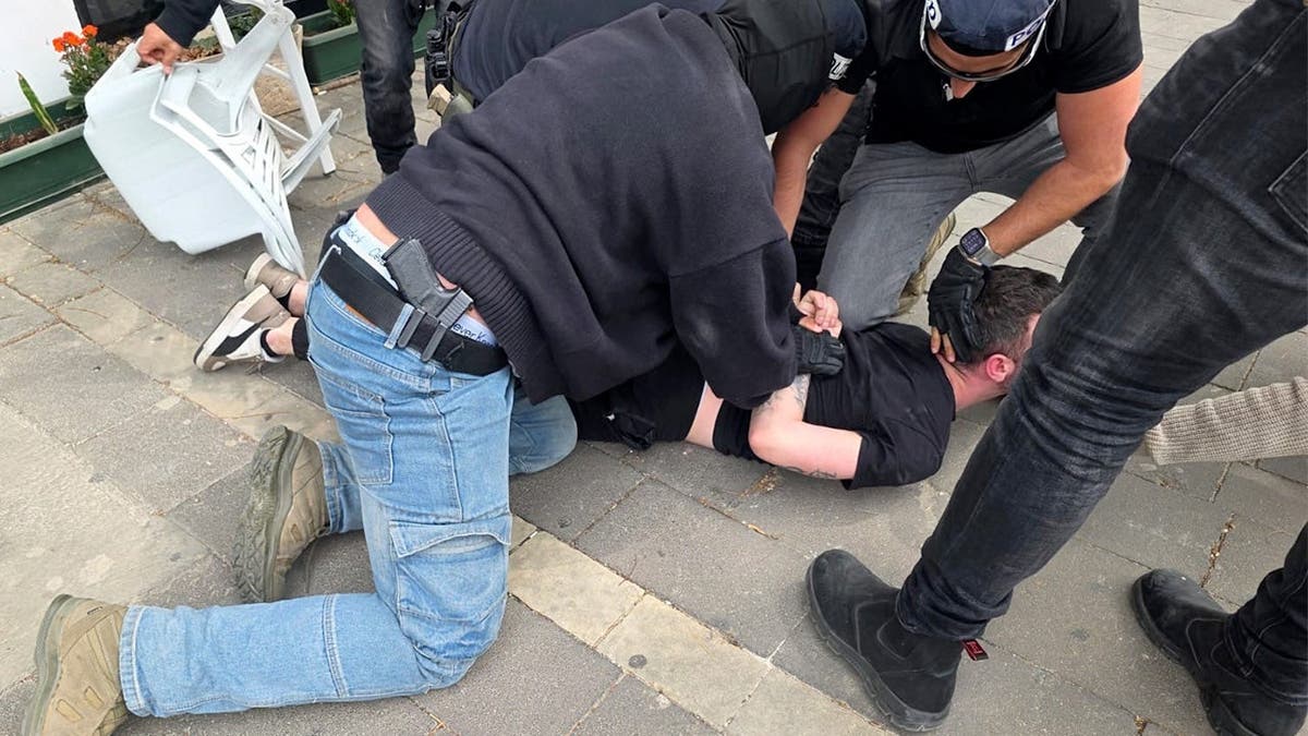 [aggregator] downloaded image for imported item #62706