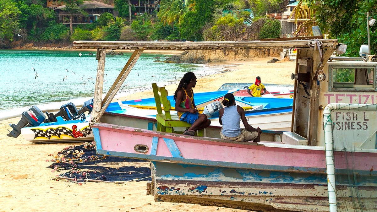 [aggregator] downloaded image for imported item #66421