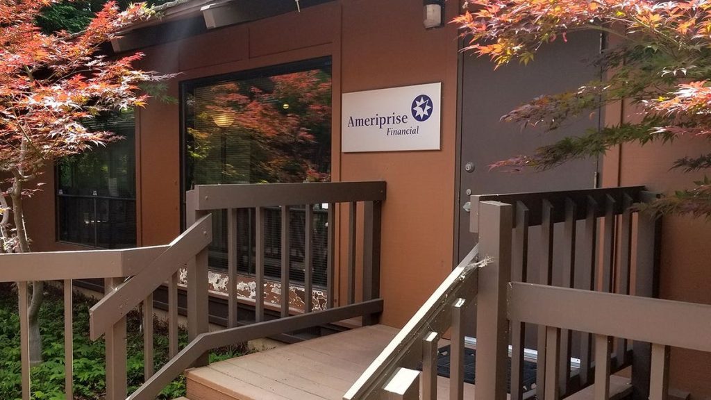 [aggregator] downloaded image for imported item #71638