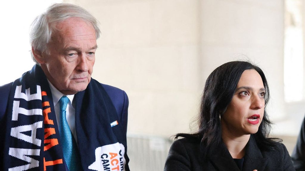 [aggregator] downloaded image for imported item #69585