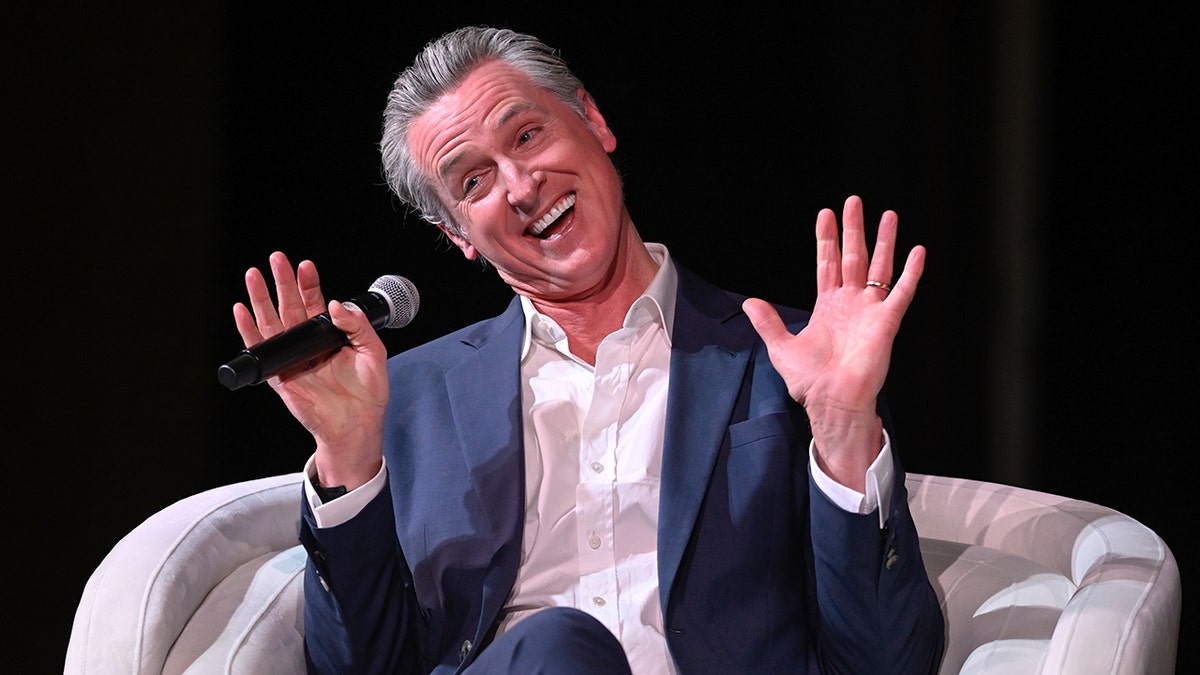 [aggregator] downloaded image for imported item #66247