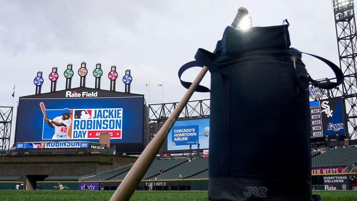 [aggregator] downloaded image for imported item #65642