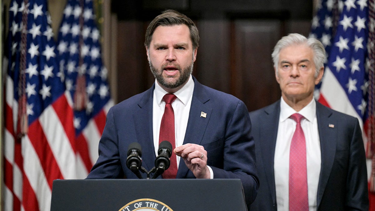 [aggregator] downloaded image for imported item #64944