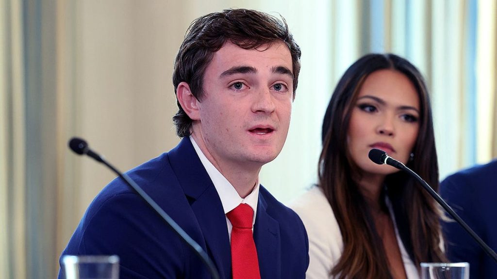 [aggregator] downloaded image for imported item #64872