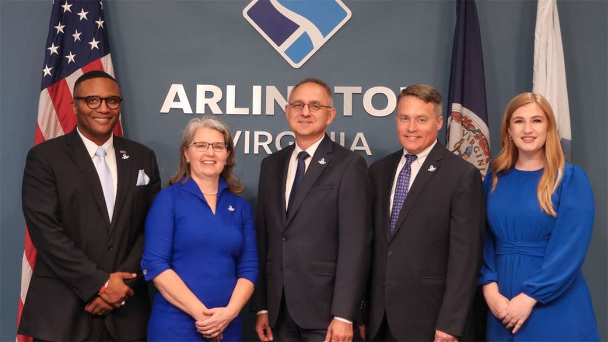 [aggregator] downloaded image for imported item #124139