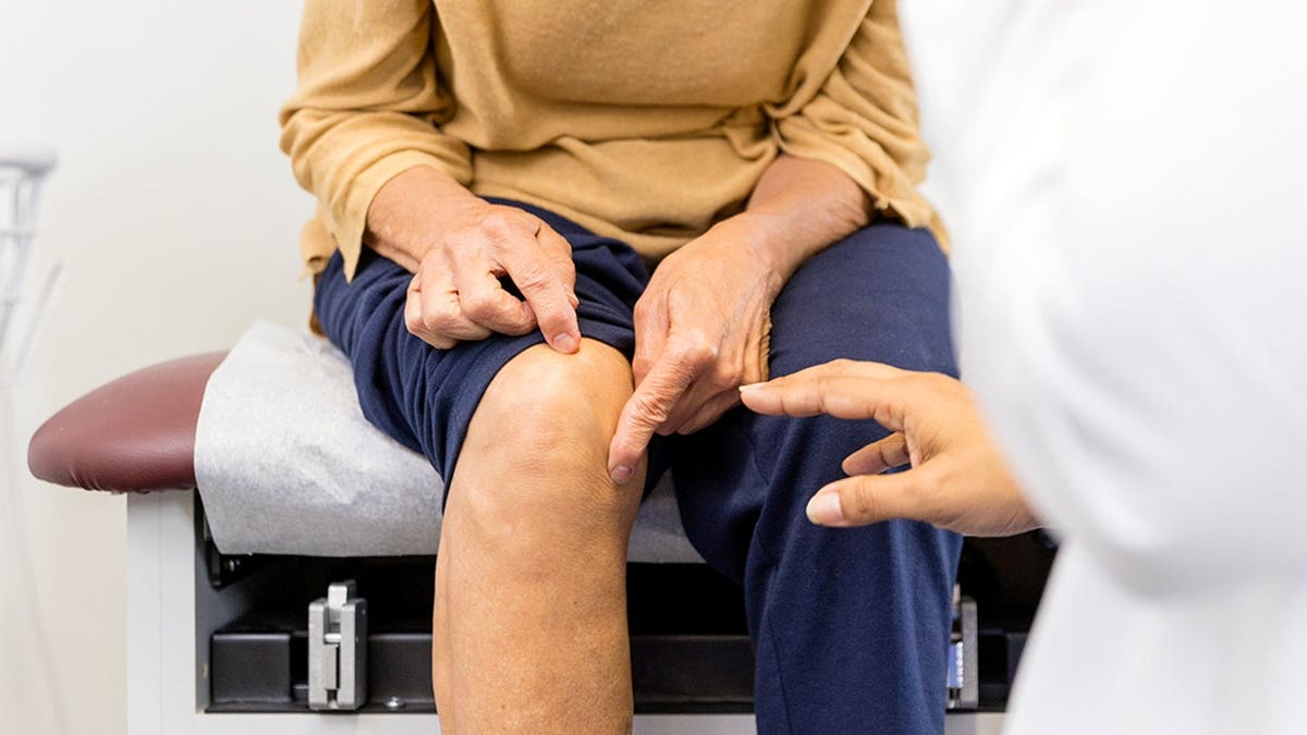 Knee treatment without surgery offers lasting pain relief for 80% of arthritis patients, study finds