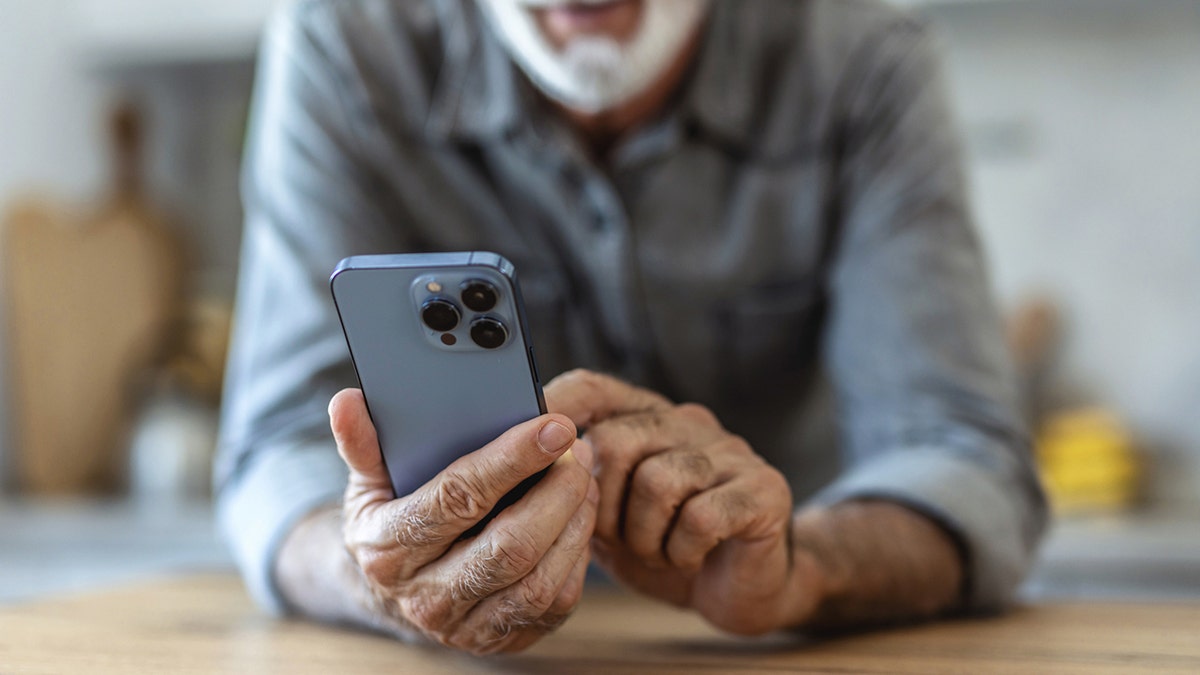 [aggregator] downloaded image for imported item #132577